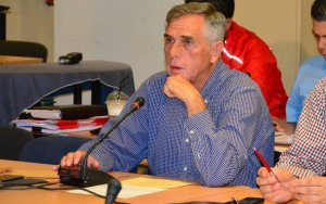 Β. Ρουχωτάς: Ο Δήμαρχος Ληξουρίου όταν δεν θέλει (ή δεν μπορεί) να ζυμώσει έξι χρόνια κοσκινίζει