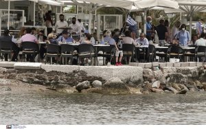 Παπαθανάσης: Η απόφαση για τη μουσική στην εστίαση θα αλλάξει