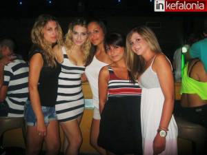 Στο Bass την Πέμπτη έγινε… χαμός!