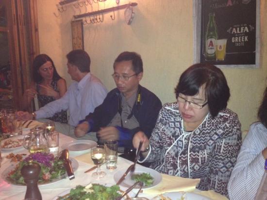 Δείπνο της οικογένειας Γεράκη προς τιμήν του Ταϊλανδού Πρέσβη
