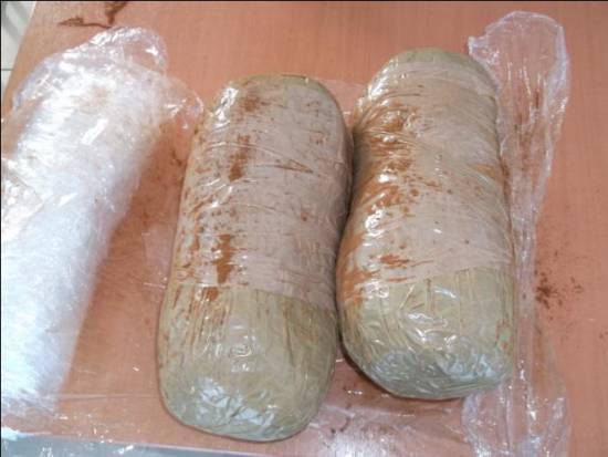 Το δελτίο της αστυνομίας για την σύλληψη του ζευγαριού με τα ναρκωτικά στο Αργοστόλι