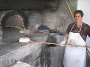 Παλική-Χαυριάτα: Παραδοσιακός φούρνος ψωμιού στα ξύλα