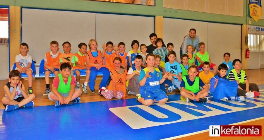 Συνεχίζεται με επιτυχία το 1ο τουρνουά μπάσκετ ΑΣΚ για αγόρια 6-8 χρονών (εικόνες)