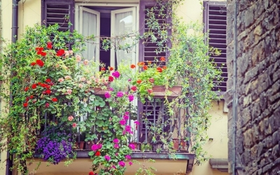 Απόψε "Καντάδα στο μπαλκόνι της'' με τον Άγγελο Ανδρεάτο στον Αύλειο Χώρο ΞΕΝΙΑ