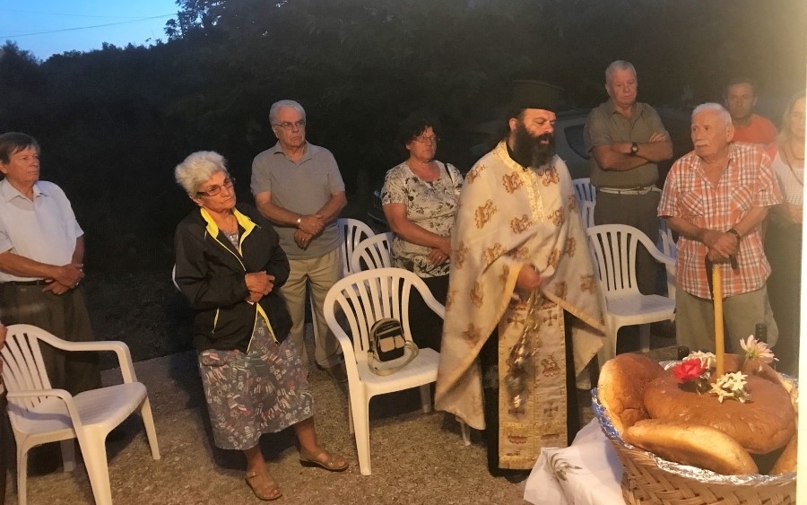 Της Αγίας Ειρήνης Χρυσοβαλάντου στα Κουντουράτα- Χρόνια πολλά!