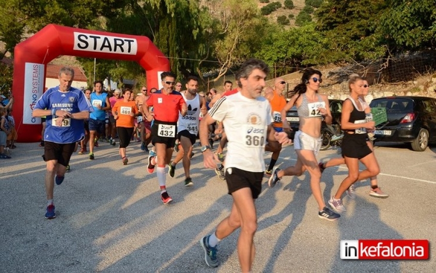 Έτρεξαν και το... χάρηκαν στον 4ο Αγώνα Δρόμου «Θηναίας Γης» στον Αγκώνα (εικόνες - αποτελέσματα) + VIDEO