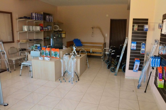 Ένα νέο κατάστημα με Ορθοπεδικά στα Περατάτα