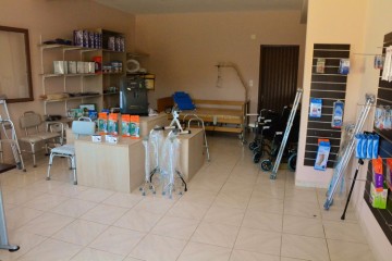 Ένα νέο κατάστημα με Ορθοπεδικά στα Περατάτα