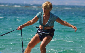 ΑΠΟΚΛΕΙΣΤΙΚΟ - Η 82 χρονη windsurfer Αναστασία δεν τα βάζει κάτω! Νέο μεγάλο εγχείρημα με δυνατό μήνυμα!