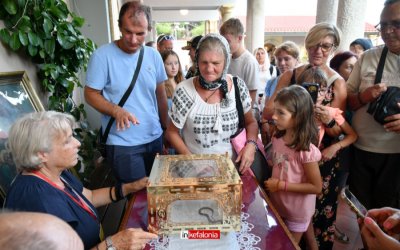 Τα φιδάκια της Παναγίας στο Μαρκόπουλο