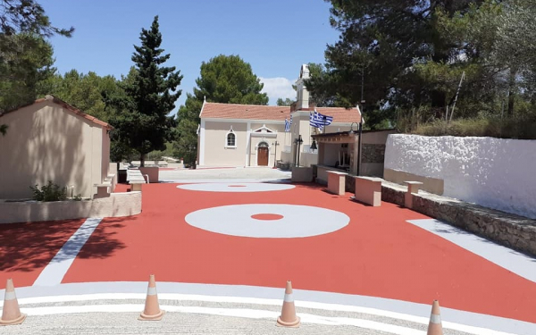 Εργασίες καθαριότητας και ευπρεπισμού στα Φωκάτα (εικόνες)