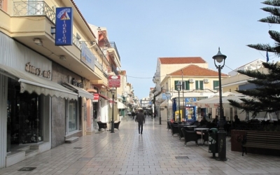 Το ωράριο λειτουργίας καταστημάτων τις Κυριακές & Αργίες για την θερινή περίοδο