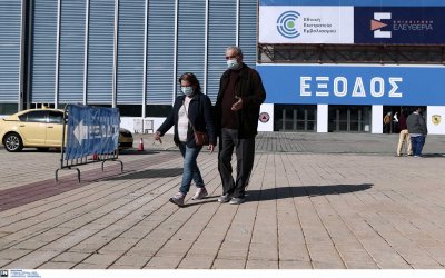 Εμβολιασμοί: Αυτές είναι οι ηλικιακές ομάδες που θα κάνουν το εμβόλιο έως τις 23 Απριλίου
