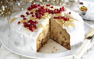 Ο Σύλλογος Δημοτικών Υπαλλήλων κόβει την πρωτοχρονιάτικη πίτα του