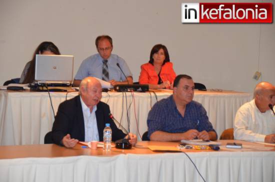 Πέρασε με ένταση η πρόταση για τη Διαδημοτική