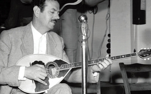 INKEFALONIA 89.2: ΑΠΟΨΕ αφιέρωμα στον σπουδαίο Βασίλη Τσιτσάνη