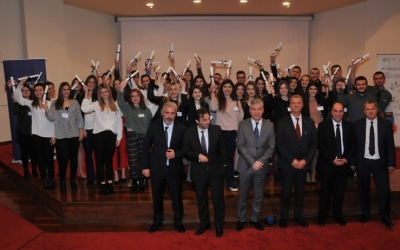 Η Eurobank βράβευσε τους αριστούχους μαθητές από την Κεφαλονιά