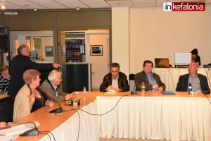 Βασίλης Καμπίτσης: «Θα βοηθήσω να “γκρεμιστεί&quot; ο δήμαρχος γιατί αδικεί την Κεφαλονιά»