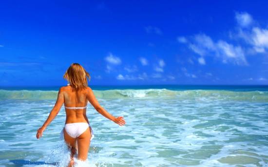 Ανακοινώθηκε το πρόγραμμα "Τουρισμός για όλους 2013 - 2014" για 72.000 δικαιούχους