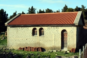 Επαναλειτουργία της ιστορικής Εκκλησίας της Αγίας Παρασκευής στη ομηρική θέση Ταφιού στα Κηπούρια