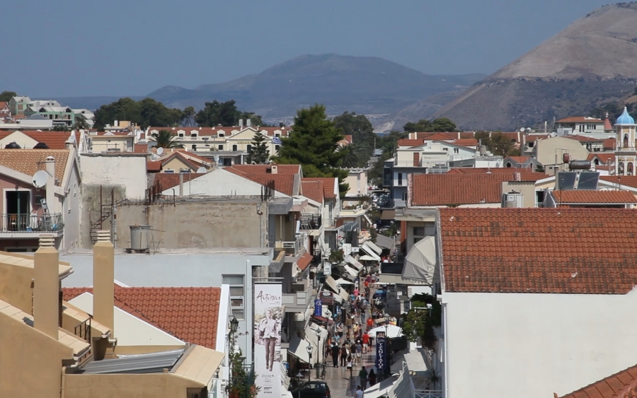 Λιθόστρωτο: Ο πεζοδρόμος που έγινε αυτοκινητόδρομος...