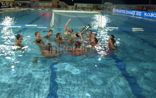 Η κούπα πάει… Βουλιαγμένη!