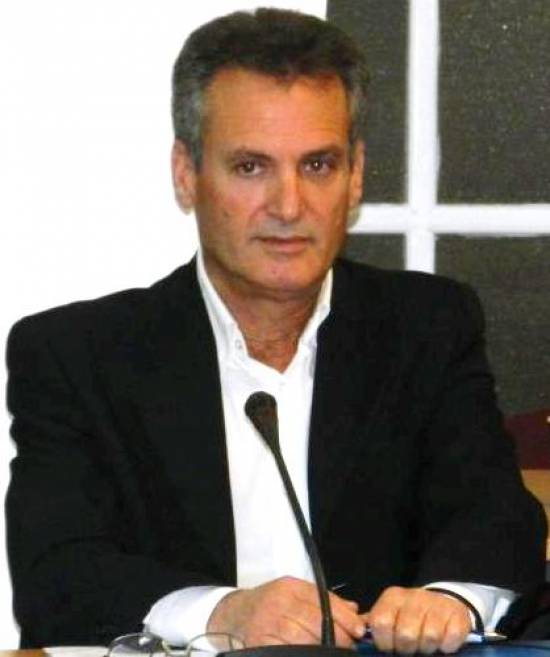 O Δημήτρης Καρύδης