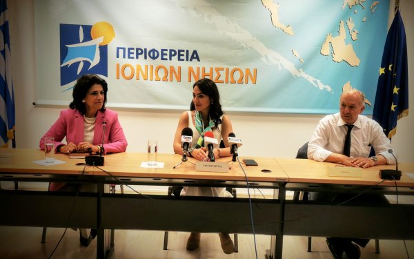 Kέρκυρα: Σύσκεψη Περιφερειάρχη με την Υφ. Εργασίας και Κοινωνικών Υποθέσεων, Δόμνα Μιχαηλίδου