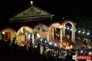 Με κατάνυξη και λαμπρότητα ο Μέγας Εσπερινός στην Παναγία με τα φιδάκια στο Μαρκόπουλο (εικόνες + video)