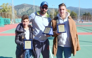 Με βραβεύσεις έκοψε την πίτα του ο ΚΟΑ (εικόνες)