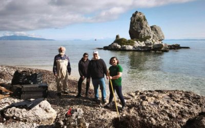 Οι εθελοντές του "Πρόνησου" έκαναν πεντακάθαρο τον Πόρο