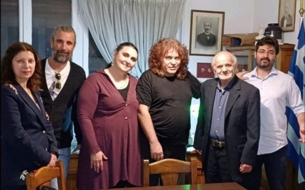 Γιώργος Κακής - Κωνσταντινάτος: "Το πάθος, το πάθημα, καί η Ανάσταση"