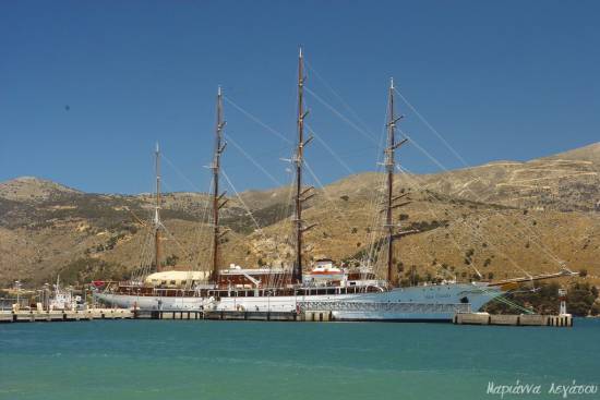 Ιστιοφόρο σε καλλιτεχνική διάσταση