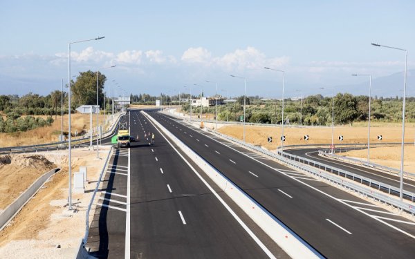 Καππάτος : «Από την Αθήνα στην Κεφαλονιά με ασφάλεια και ταχύτητα»