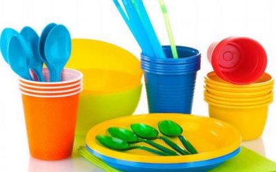 Τέλος σε 10 είδη πλαστικών μιας χρήσης από 3 Ιουλίου (λίστα)