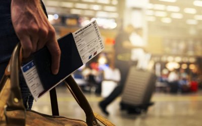 Φάουτσι: Η μάσκα στo αεροπλάνο ήρθε για να μείνει, ακόμα και μετά τον κορονοϊό