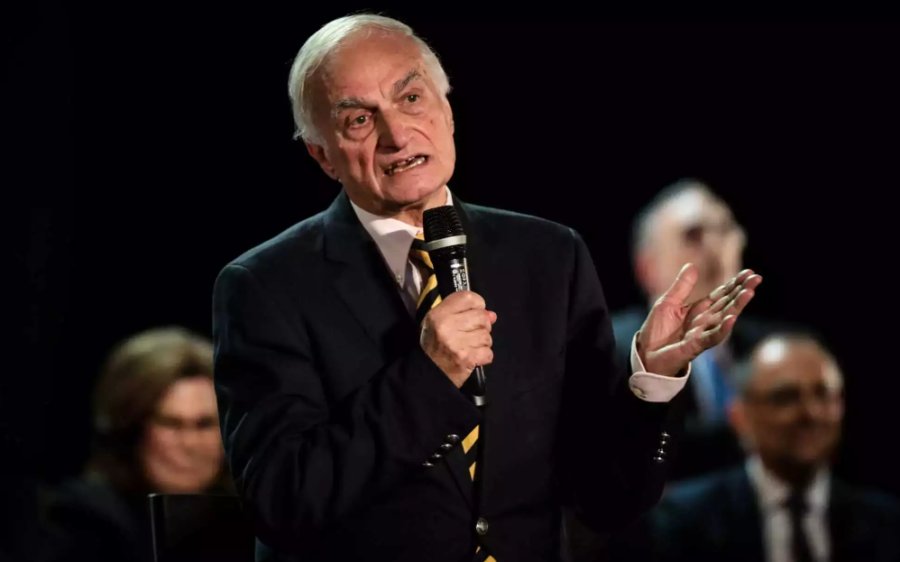 Πέθανε η σύζυγος του Μανώλη Μαυρομμάτη