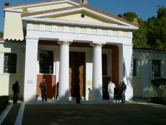 Βρέθηκαν οι δράστες της ληστείας στο Μουσείο της Αρχαίας Ολυμπίας - Είχαν θάψει τα κλοπιμαία