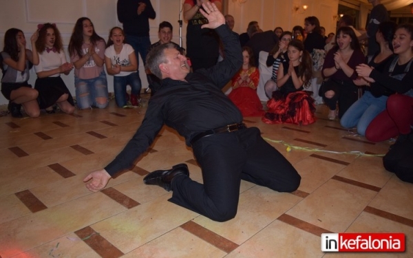 Τα ‘δωσαν όλα στην αποκριάτικη εκδήλωση του Α.Ο. Φωκάτων! (εικόνες + video)