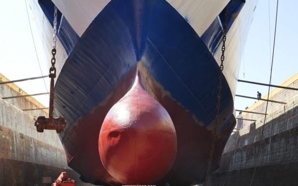 Ετοιμάζεται στη δεξαμενή το "Ιονίς" (εικόνες)