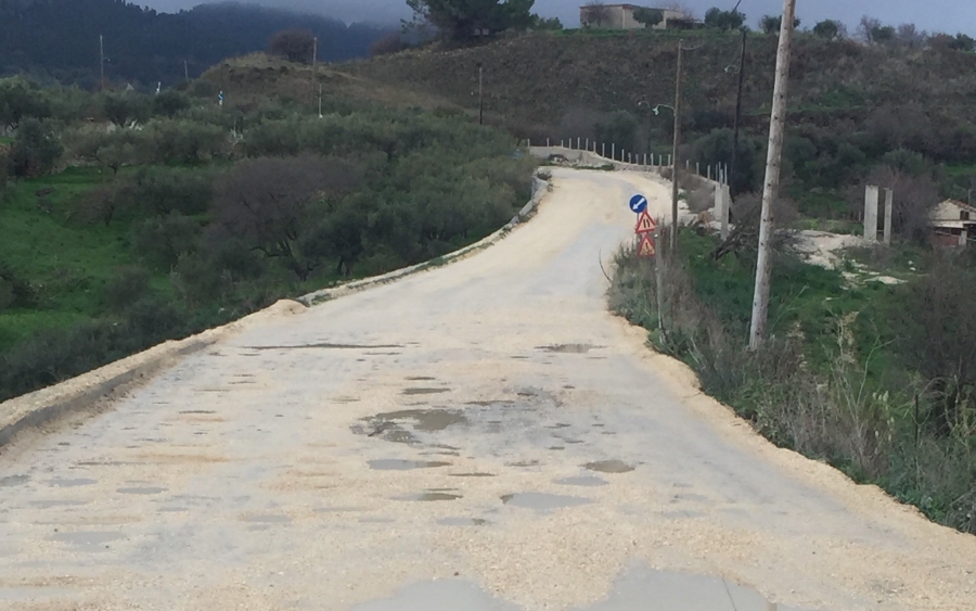 Το γεφύρι της Άρτας των Κουρουπάτων... Το ξαναθυμήθηκαν (Ανανεωμένο - απάντηση Κατσιβέλη)