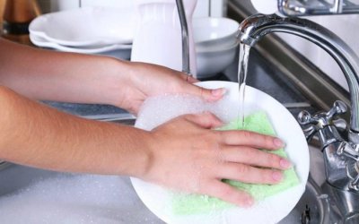 &Zeta;&eta;&tau;&epsilon;ί&tau;&alpha;&iota; ά&tau;&omicron;&mu;&omicron; &gamma;&iota;&alpha; &lambda;ά&nu;&tau;&zeta;&alpha; &sigma;&epsilon; &epsilon;&sigma;&tau;&iota;&alpha;&tau;ό&rho;&iota;&omicron; &sigma;&tau;&omicron; &Tau;&rho;&alpha;&pi;&epsilon;&zeta;ά&kappa;&iota;
