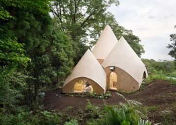 Δύο ηλικιωμένες γυναίκες στην Ιαπωνία ζουν στον πιο γοητευτικό «οίκο ευγηρίας» που έχετε δει ποτέ