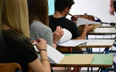 Πανελλήνιες Εξετάσεις 2025: Πρεμιέρα σήμερα για τους μαθητές των ΓΕΛ με Νεοελληνική Γλώσσα