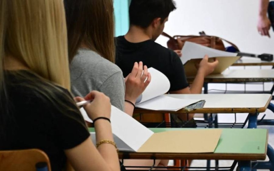 Πανελλήνιες Εξετάσεις 2025: Πρεμιέρα σήμερα για τους μαθητές των ΓΕΛ με Νεοελληνική Γλώσσα