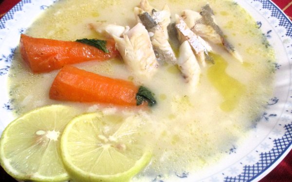 Υπέροχη σούπα με φρέσκα μπακαλιαράκια από την Σία Λαδά