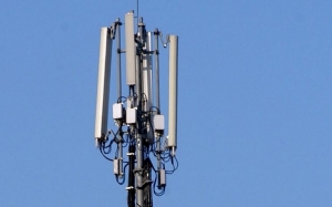 ΕΛΜΕ-ΚΙ: Δεν θυσιάζουμε την υγεία των μαθητών, για τα κέρδη των εταιριών κινητής τηλεφωνίας