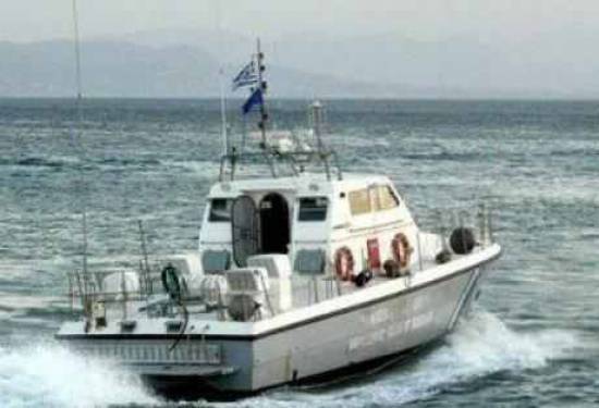 Ένας νεκρός σε ναυάγιο φορτηγού πλοίου μεταξύ Ζακύνθου και Κυλλήνης