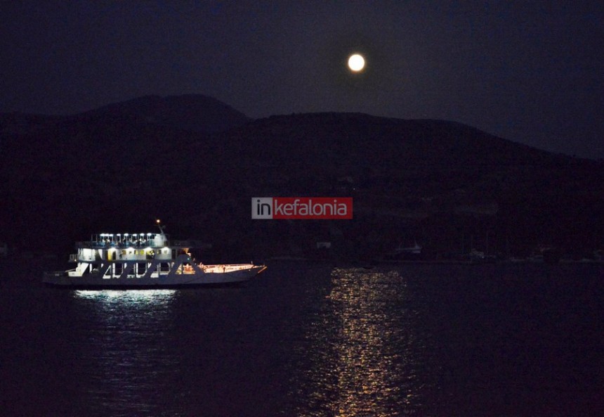 Εκδήλωση για την Πανσέληνο στο "μπαστούνι" από την Χορωδία & Μαντολινάτα Αργοστολίου