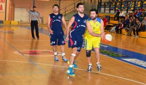 Θέαμα και συγκίνηση! - Με 32 πόντους και 7 τρίποντα «αποχαιρέτησε» ο σπουδαίος Αλέξης Παπαδάτος το μπάσκετ – Νέος "περίπατος" του ΑΣΚ